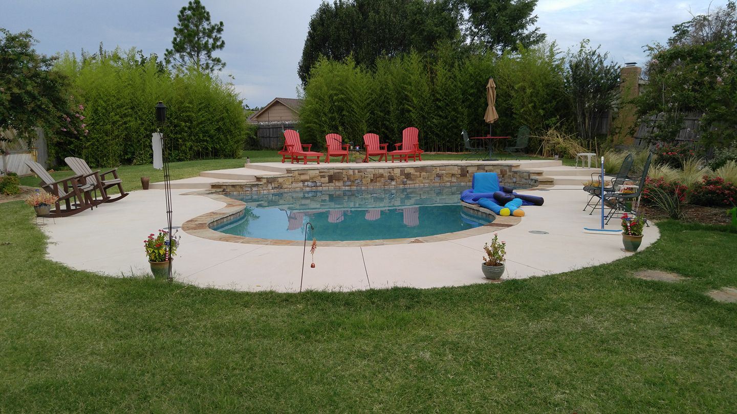 ASL Pools and Spas Gerber Custom Pool